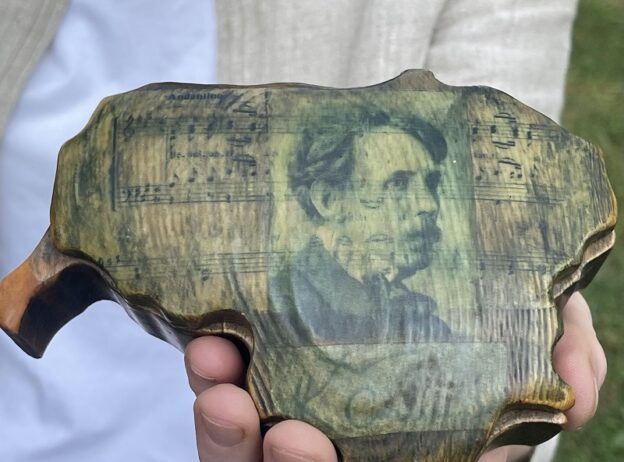 ausra Ciurlioniu genties jubiliejai tesiasi